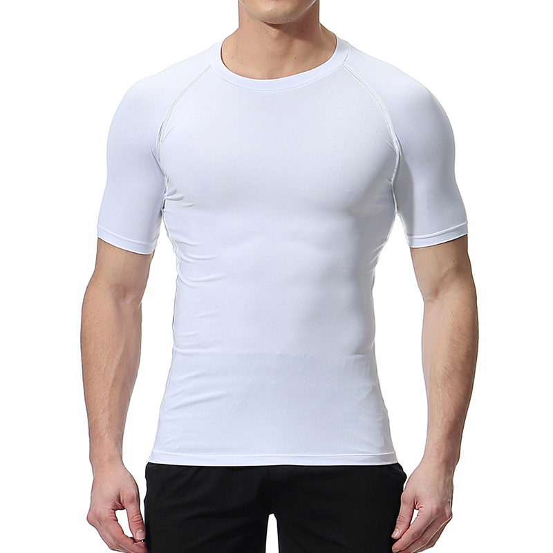 Nadruk graficzny sportowe szyb – Base Layer Top recenzja i cena